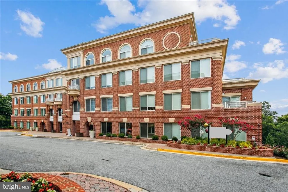 Unit for sale at 635 SLATERS LANE, ALEXANDRIA, VA 22314