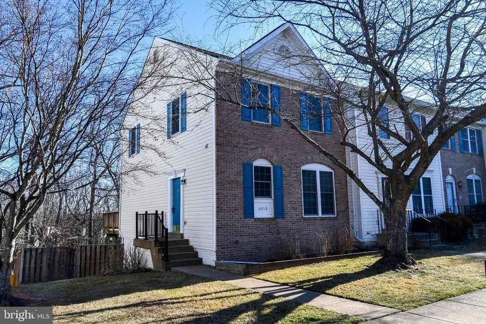 Unit for sale at 15719 LANSDALE PLACE, DUMFRIES, VA 22025