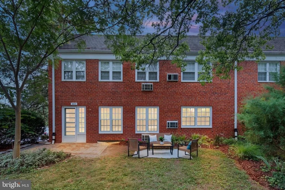 Unit for sale at 3210 MARTHA CUSTIS DRIVE, ALEXANDRIA, VA 22302
