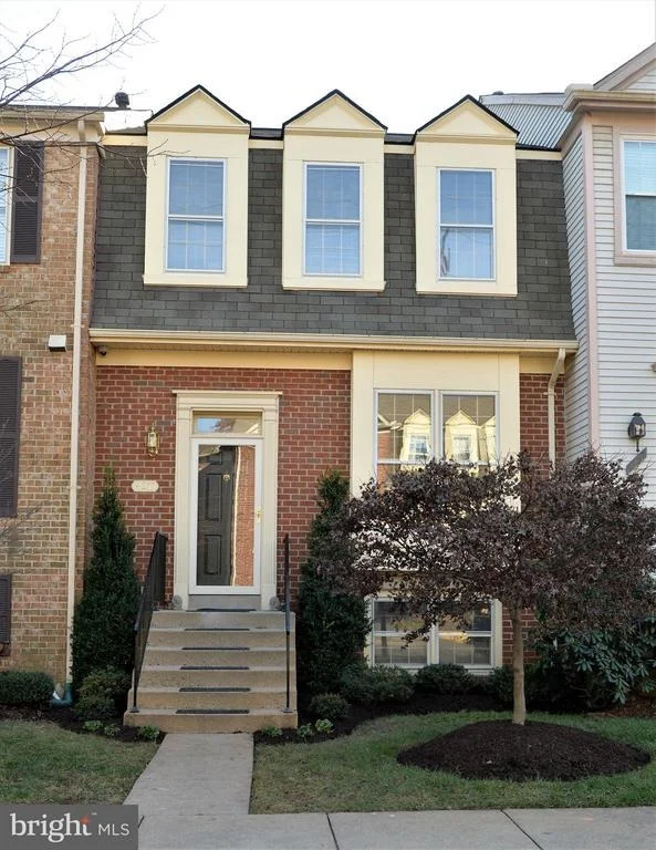 Unit for sale at 4255 FOX LAKE DRIVE, FAIRFAX, VA 22033