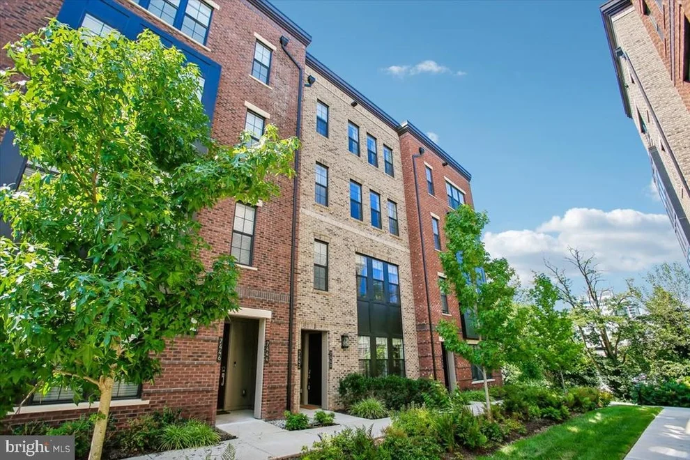 Unit for sale at 7440 BACKETT WOOD TERRACE, MCLEAN, VA 22102