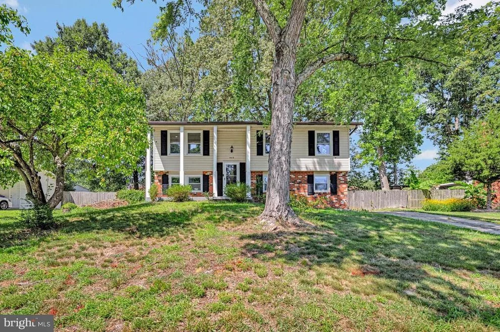 Unit for sale at 409 UNIVERSITY DRIVE, WALDORF, MD 20602