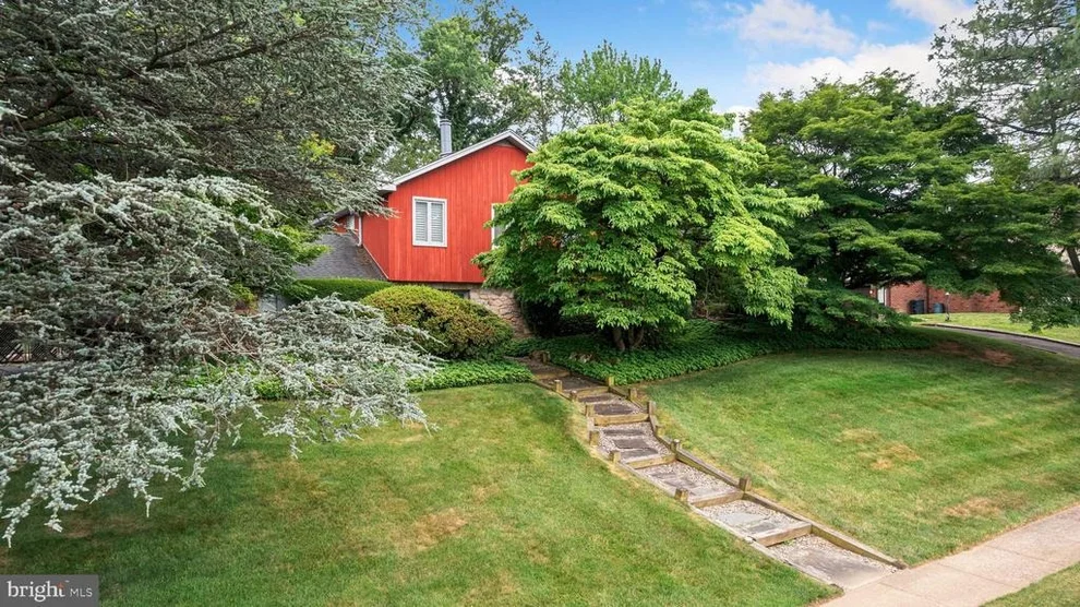 Unit for sale at 3809 MIDVALE LANE, HUNTINGDON VALLEY, PA 19006