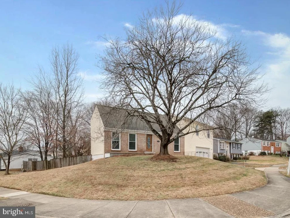 Unit for sale at 13790 MUSKET COURT, WOODBRIDGE, VA 22193