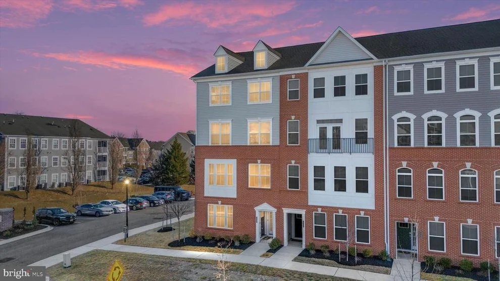 Unit for sale at 7738 PORT CAPITAL DRIVE, ELKRIDGE, MD 21075