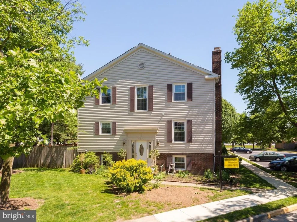 Unit for sale at 8021 CARBONDALE WAY, SPRINGFIELD, VA 22153