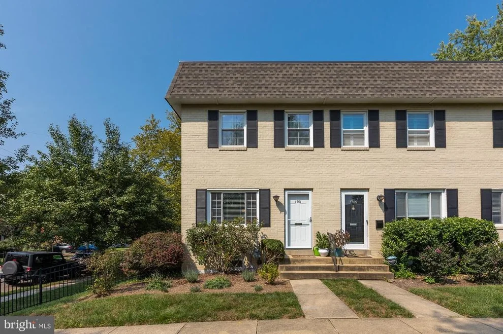 Unit for sale at 1751 N CLIFF STREET, ALEXANDRIA, VA 22301
