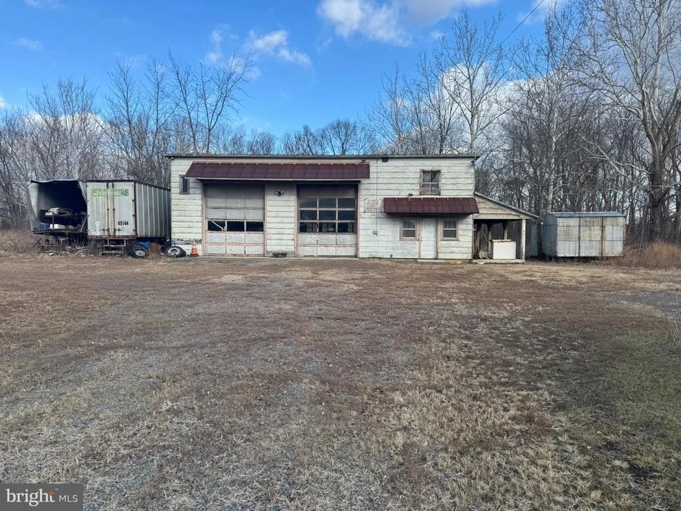 Unit for sale at 85 TUSCARORA PIKE, HEDGESVILLE, WV 25427
