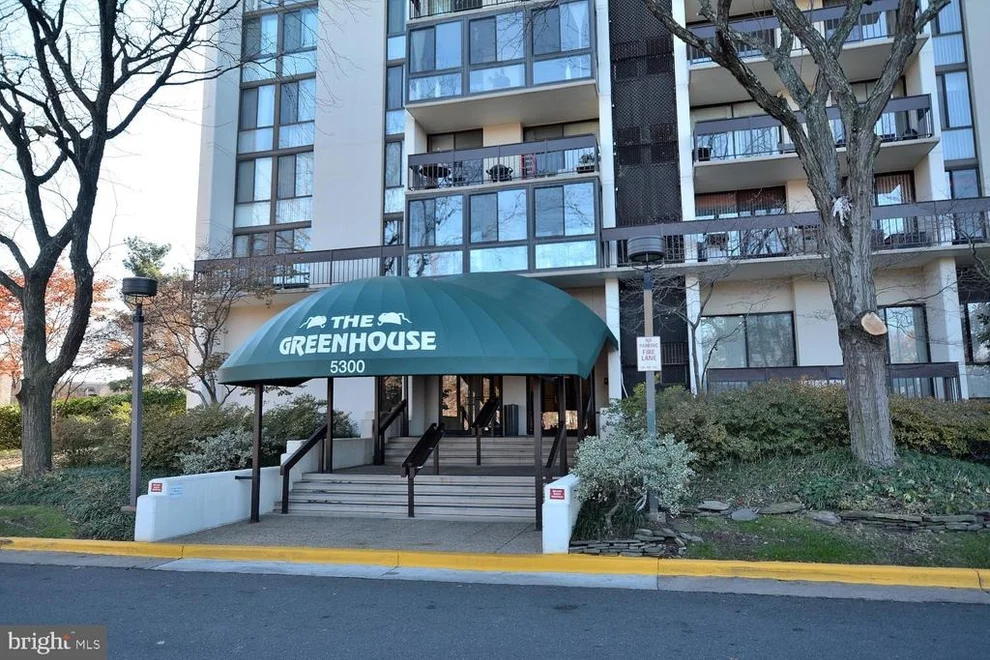 Unit for sale at 5300 HOLMES RUN PARKWAY, ALEXANDRIA, VA 22304
