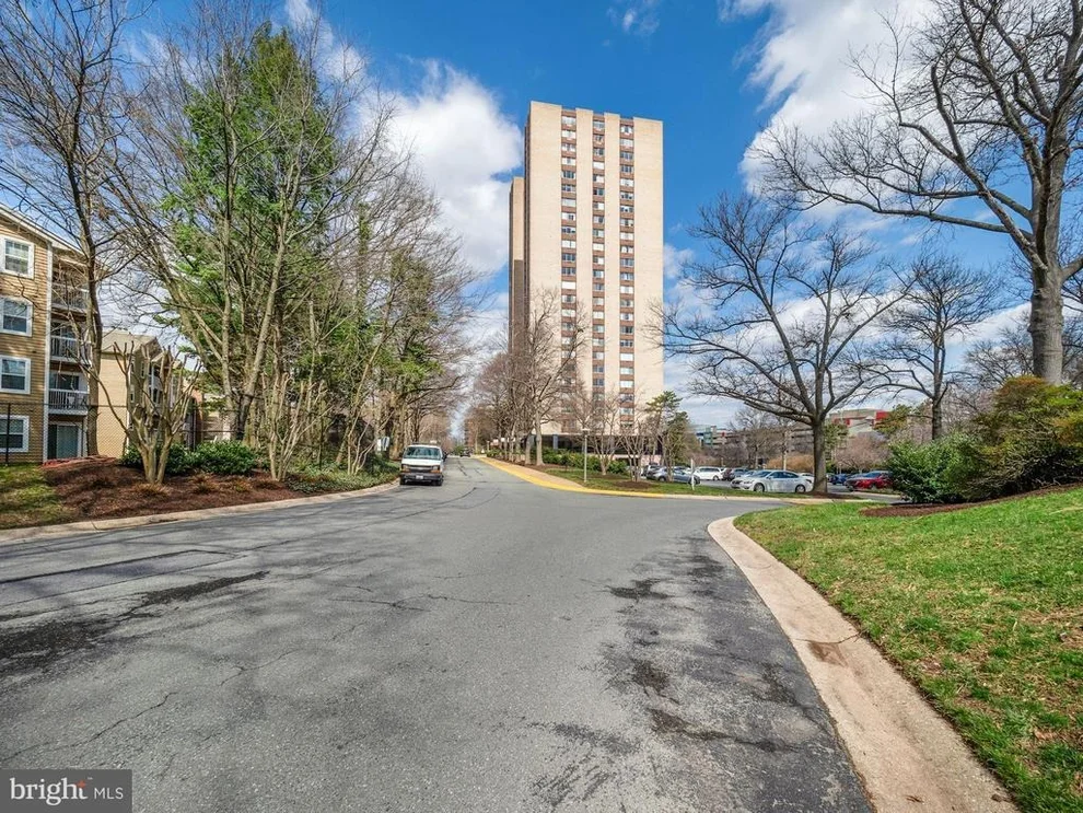 Unit for sale at 9701 FIELDS ROAD, GAITHERSBURG, MD 20878