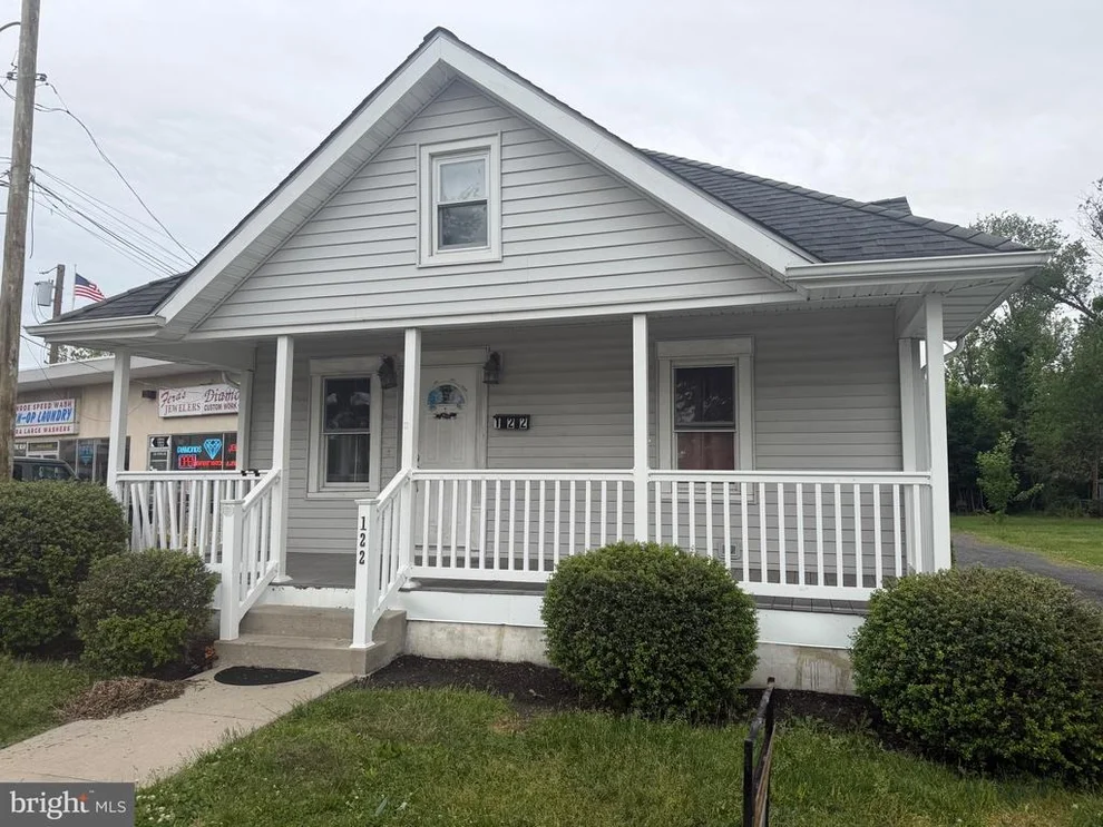 Unit for sale at 122 POPLAR STREET, WILLIAMSTOWN, NJ 08094