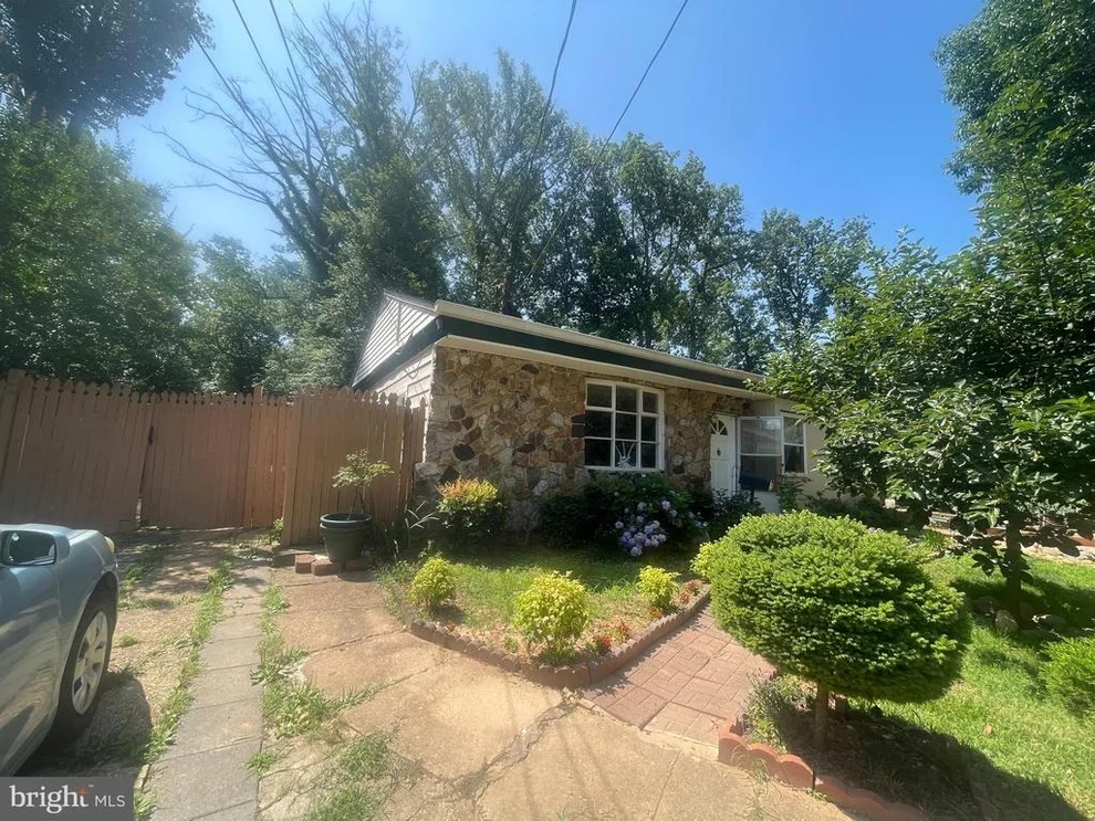 Unit for sale at 7225 PINE DRIVE, ANNANDALE, VA 22003