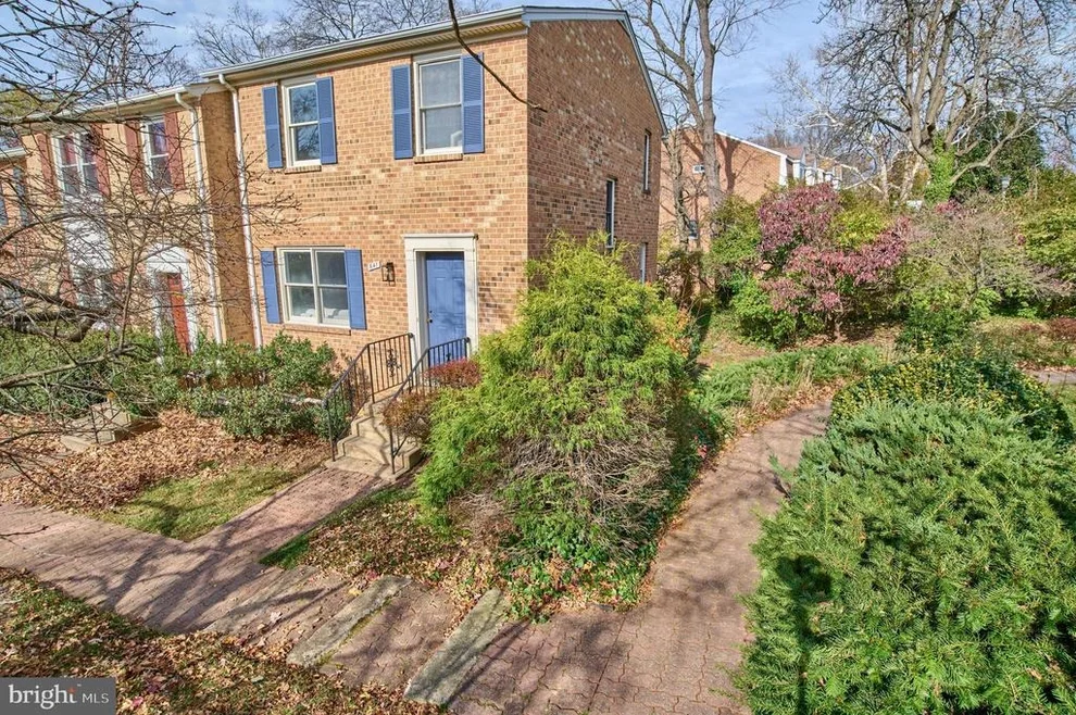 Unit for sale at 641 N ABINGDON STREET, ARLINGTON, VA 22203