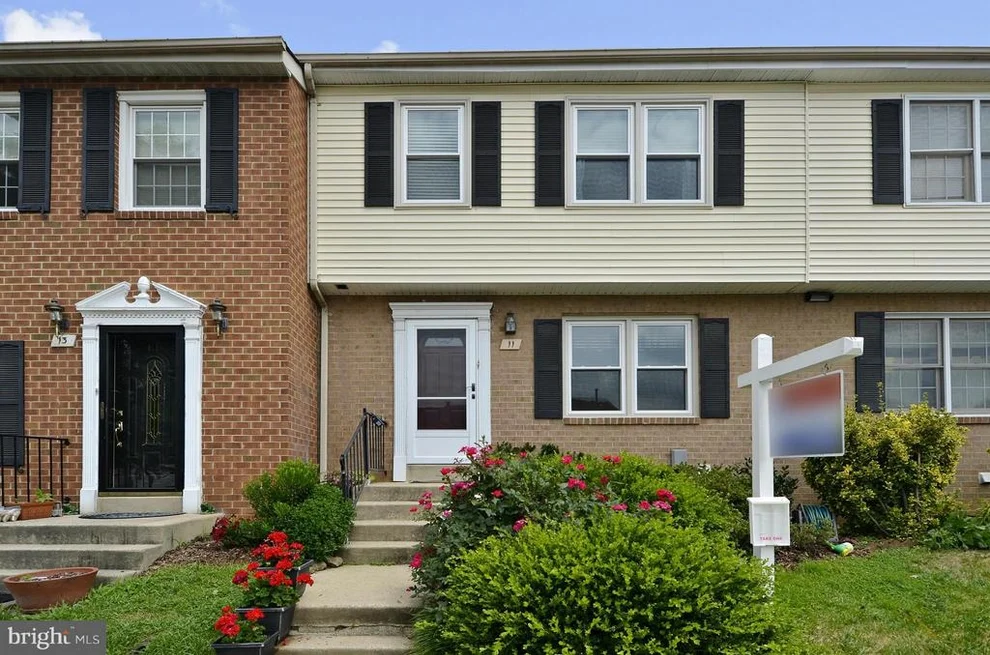 Unit for sale at 11 BRIARSTONE LANE, GAITHERSBURG, MD 20877