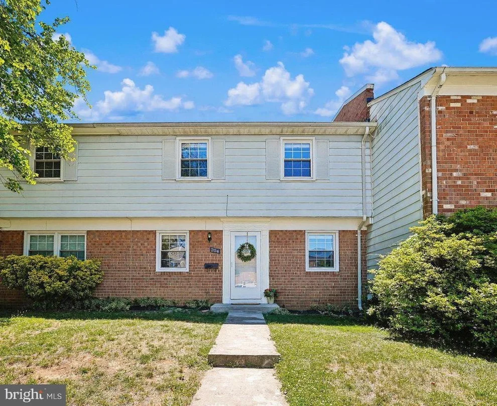 Unit for sale at 204 SHENANDOAH STREET SE, LEESBURG, VA 20175