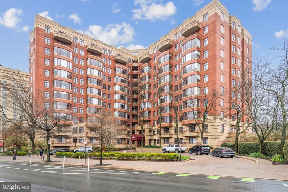 Unit for sale at 2400 CLARENDON BOULEVARD, ARLINGTON, VA 22201