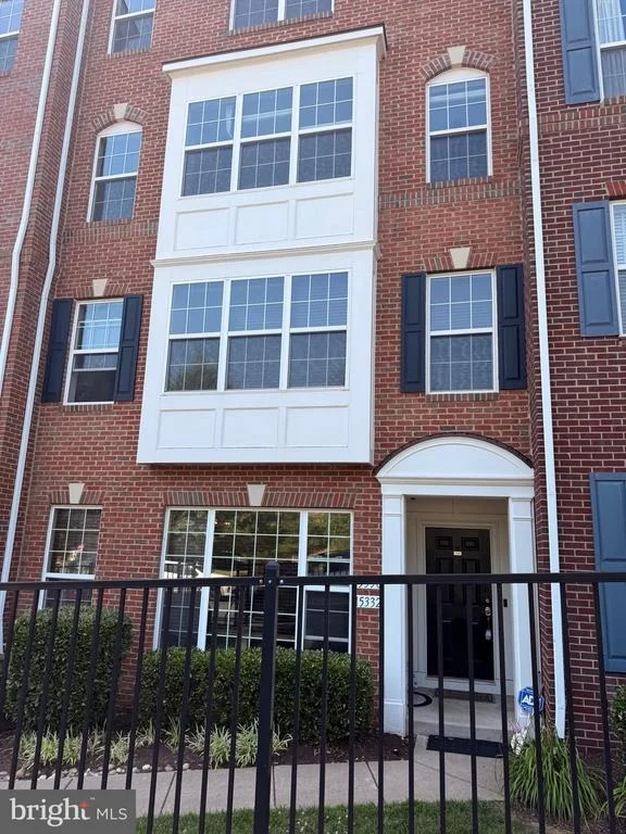 Unit for sale at 15332 KENSINGTON PARK DRIVE, WOODBRIDGE, VA 22191