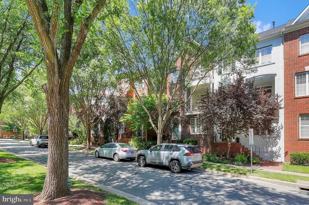Unit for sale at 303 GARDEN VIEW SQUARE, ROCKVILLE, MD 20850