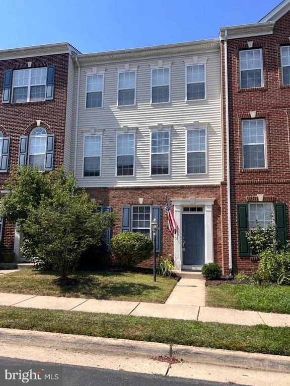 Unit for sale at 15998 GREYMILL MANOR DRIVE, HAYMARKET, VA 20169