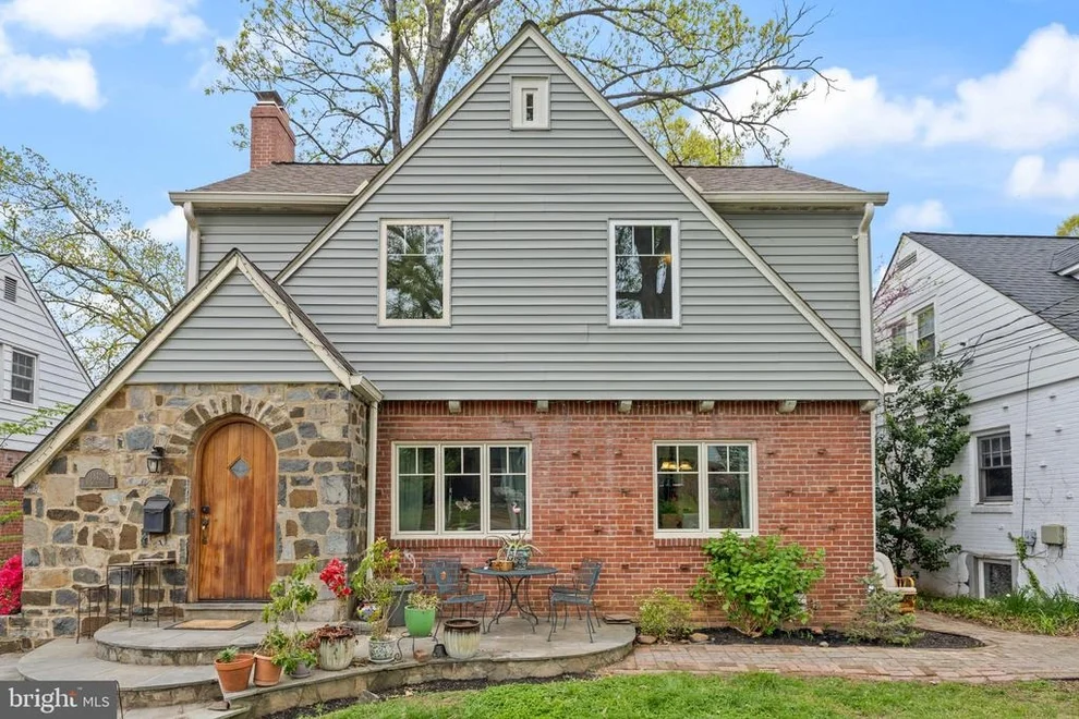 Unit for sale at 1412 N WAKEFIELD STREET, ARLINGTON, VA 22207