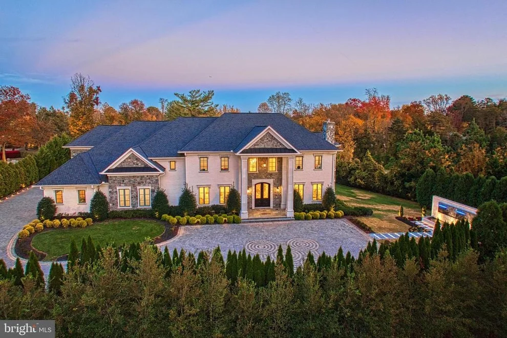 Unit for sale at 1181 BALLANTRAE LANE, MCLEAN, VA 22101