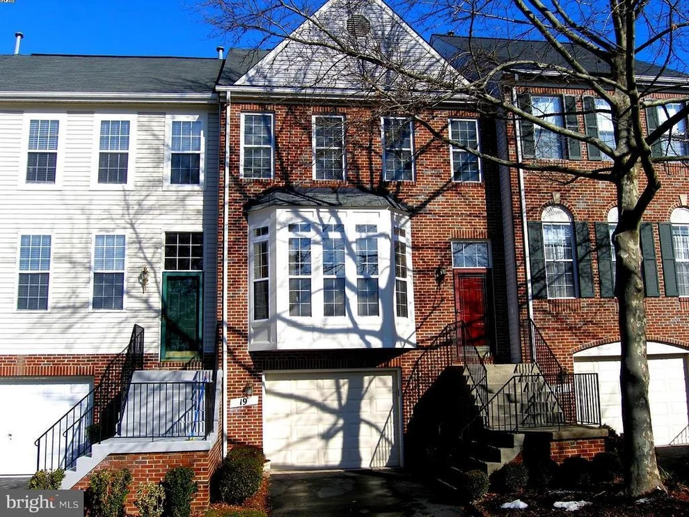 Unit for sale at 19 BATTERY BEND COURT, MONTGOMERY VILLAGE, MD 20886