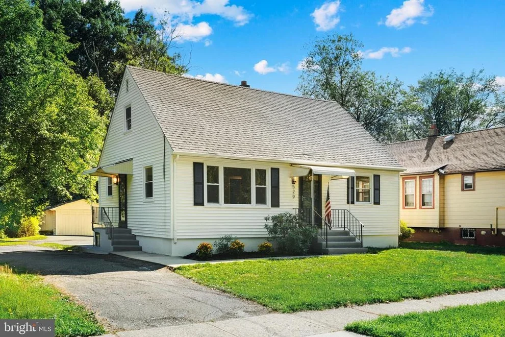 Unit for sale at 529 HUNT AVENUE, HAMILTON, NJ 08610