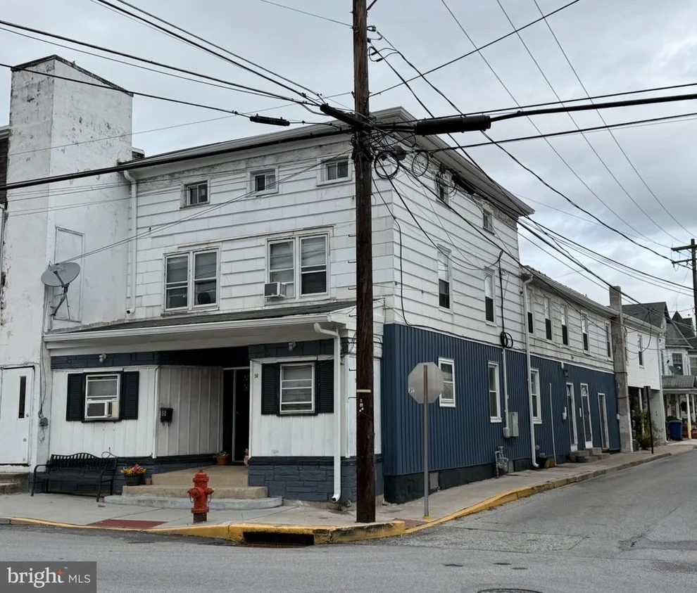 Unit for sale at 50 S QUEEN STREET, LITTLESTOWN, PA 17340