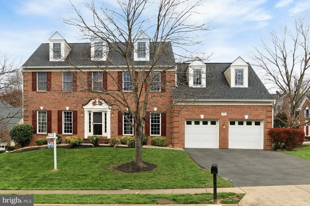 Unit for sale at 7911 HOLLINGTON PLACE, FAIRFAX STATION, VA 22039