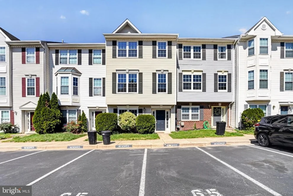 Unit for sale at 7706 PERIWINKLE WAY, SEVERN, MD 21144