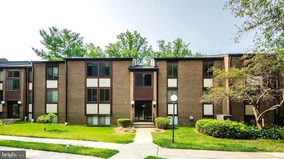 Unit for sale at 9737 KINGS CROWN COURT, FAIRFAX, VA 22031