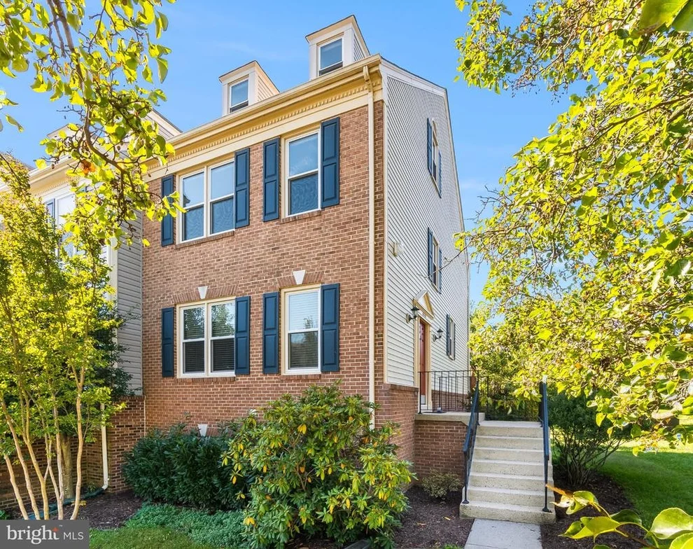 Unit for sale at 43626 BLACKSMITH SQUARE, ASHBURN, VA 20147