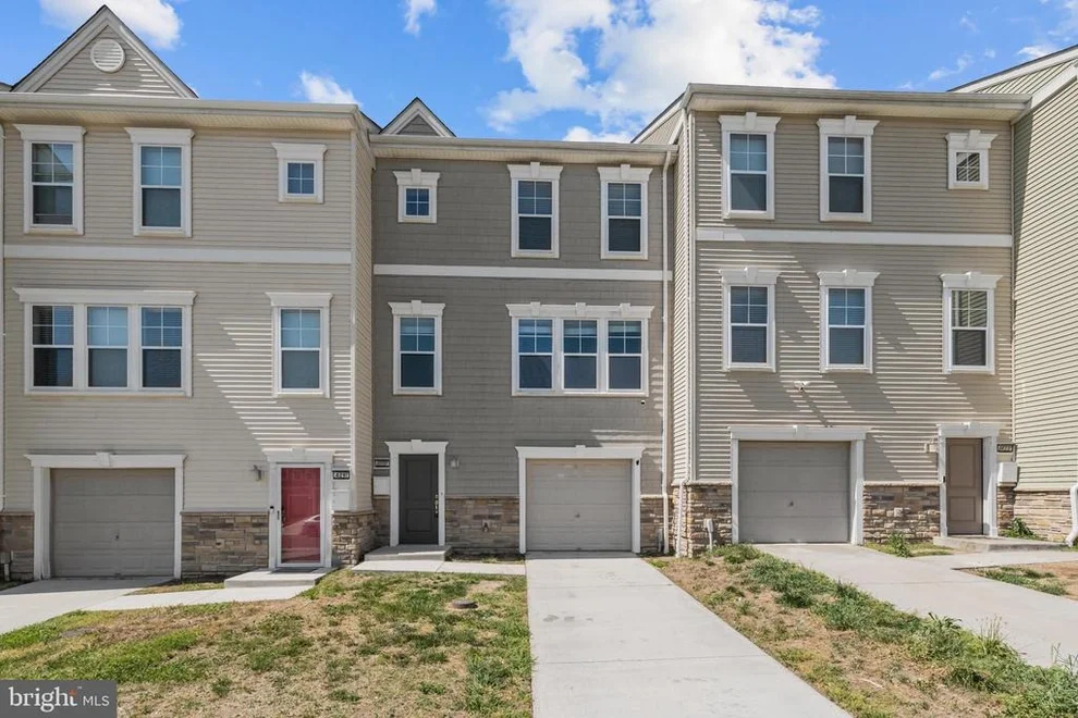 Unit for sale at 427 WOODCREST DRIVE SE, WASHINGTON, DC 20032