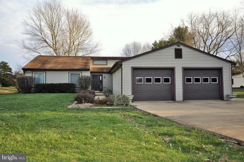 Unit for sale at 4297 STARCREST DRIVE, WARRENTON, VA 20187