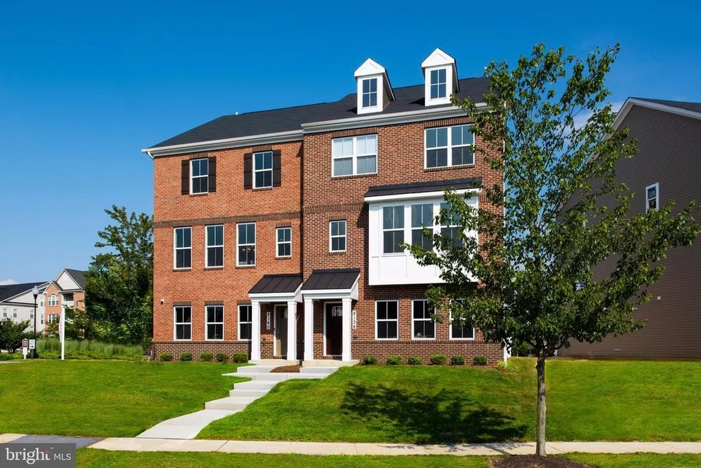 Unit for sale at 8140 VILLAGE CREST DRIVE, ELLICOTT CITY, MD 21043