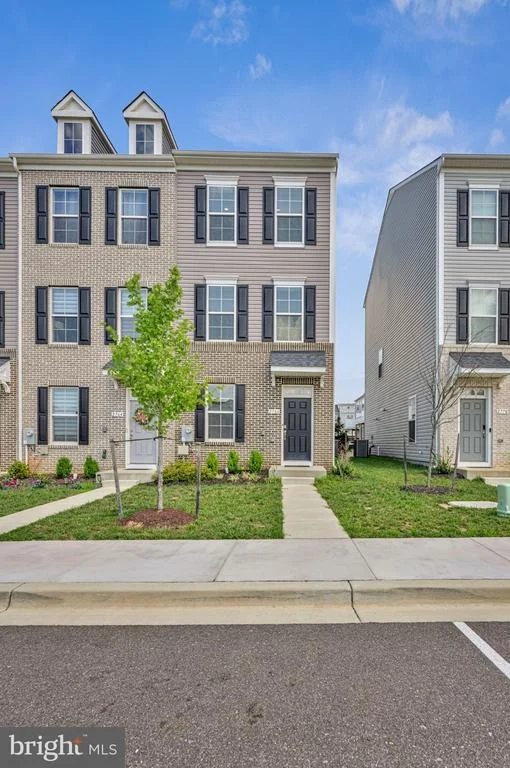 Unit for sale at 2766 LANHAM HILL CIRCLE, UPPER MARLBORO, MD 20774