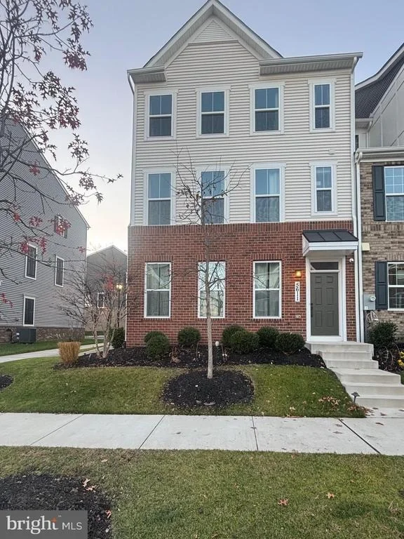 Unit for sale at 5611 GREENPOINT LANE, UPPER MARLBORO, MD 20772