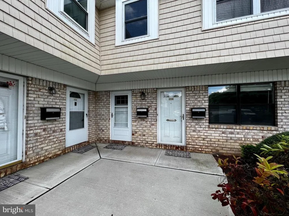 Unit for sale at 211 SILVER COURT, HAMILTON, NJ 08690