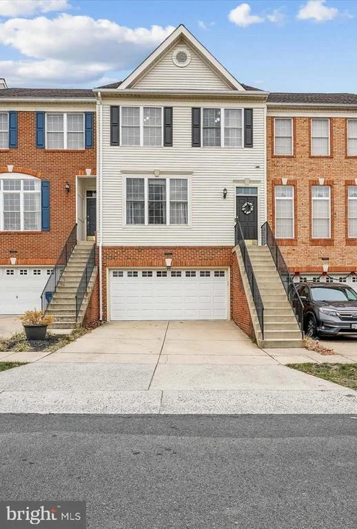 Unit for sale at 25830 KIRKWOOD SQUARE, CHANTILLY, VA 20152