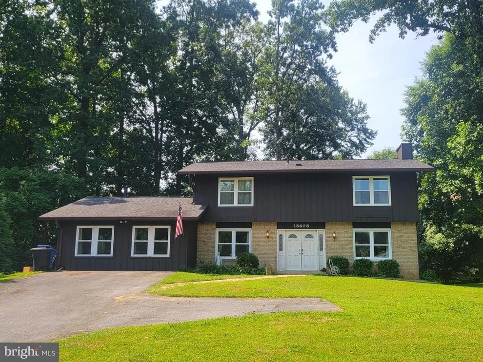 Unit for sale at 18608 TANTERRA WAY, BROOKEVILLE, MD 20833