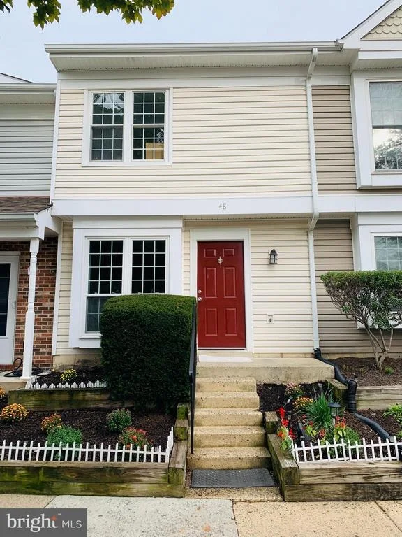 Unit for sale at 48 ESSEX SQUARE, STERLING, VA 20164