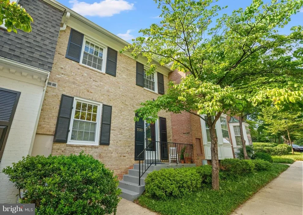 Unit for sale at 3581 HAMLET PLACE, CHEVY CHASE, MD 20815