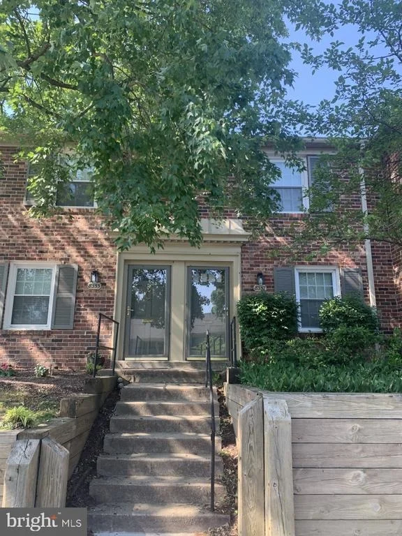 Unit for sale at 8357 DUNHAM COURT, SPRINGFIELD, VA 22152
