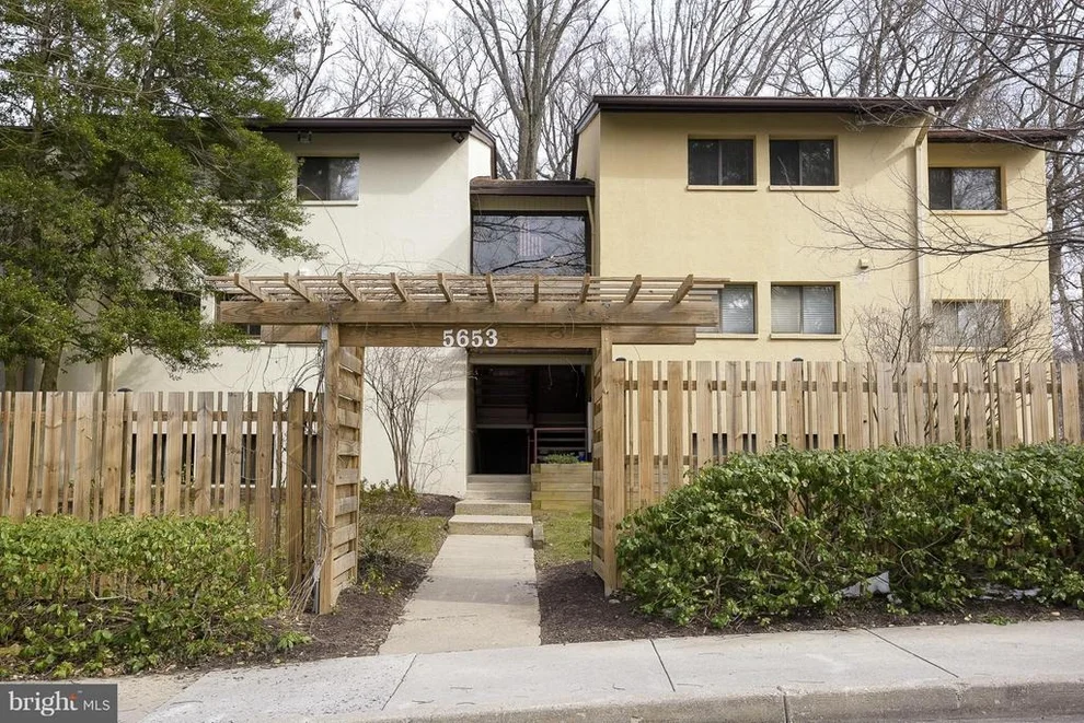 Unit for sale at 5653 HARPERS FARM ROAD, COLUMBIA, MD 21044