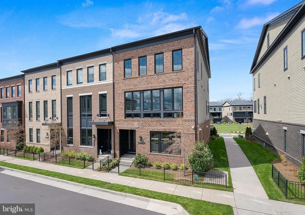 Unit for sale at 20277 OAK BLUFF DRIVE, ASHBURN, VA 20147