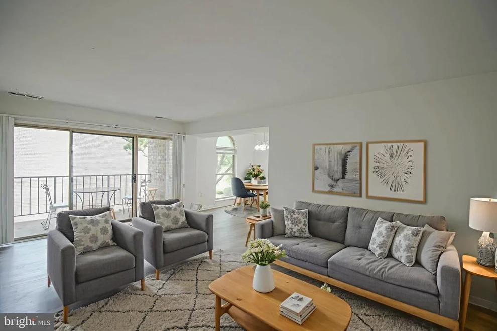 Unit for sale at 6 CANTERBURY SQUARE, ALEXANDRIA, VA 22304