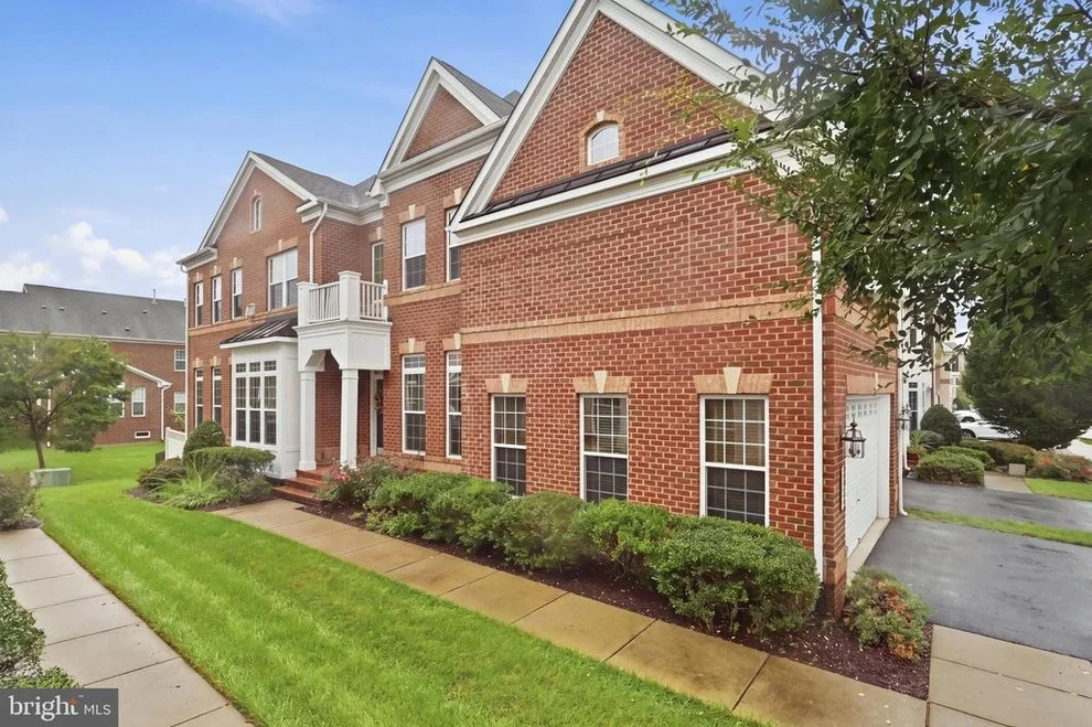 Unit for sale at 3888 BILLBERRY DRIVE, FAIRFAX, VA 22033
