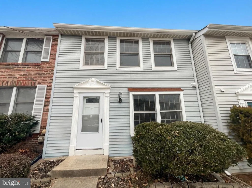 Unit for sale at 13524 BENTLEY CIRCLE, WOODBRIDGE, VA 22192