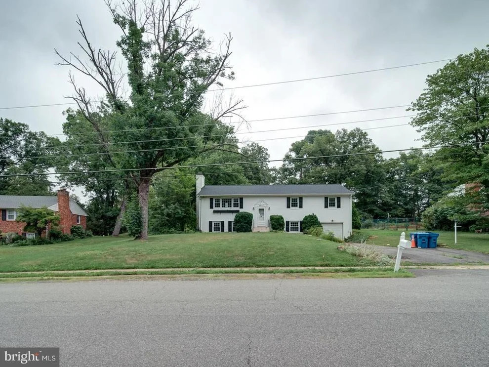 Unit for sale at 4837 RANDOLPH DRIVE, ANNANDALE, VA 22003