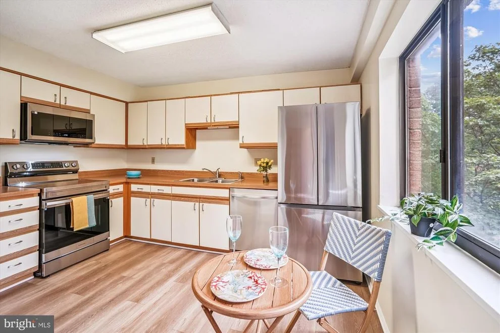 Unit for sale at 15115 INTERLACHEN DRIVE, SILVER SPRING, MD 20906